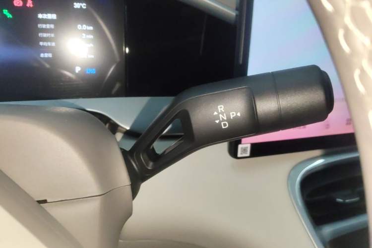 Used Geely Galaxy Geome 2026 480km Exploration Edition Gear Lever