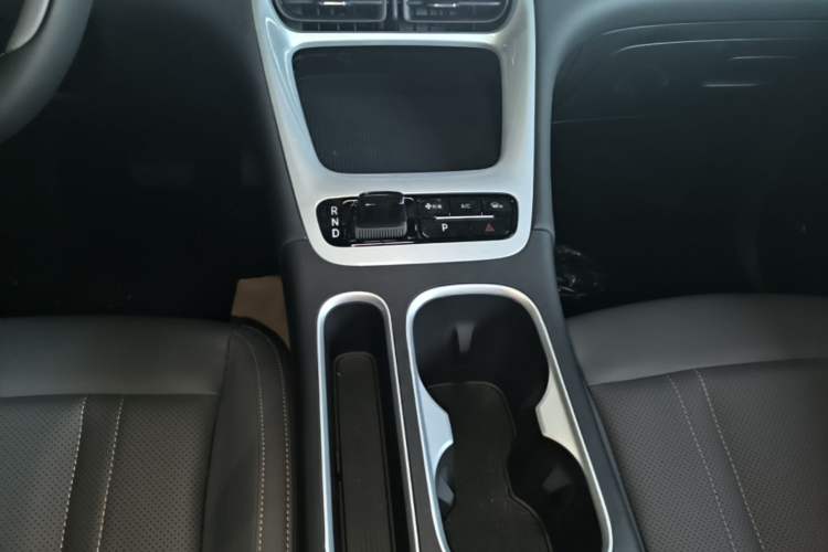 Used Geely Galaxy Geome 2026 Model 310km Dream Edition Gear Lever