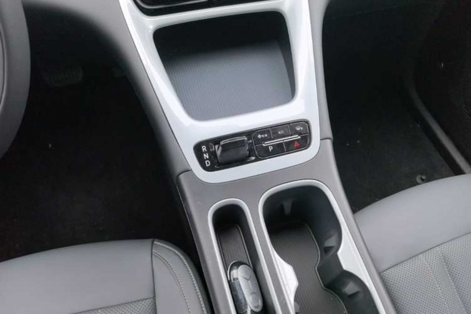 Used Geely Galaxy Geome 2026 Model 310km Dream Edition Gear Lever