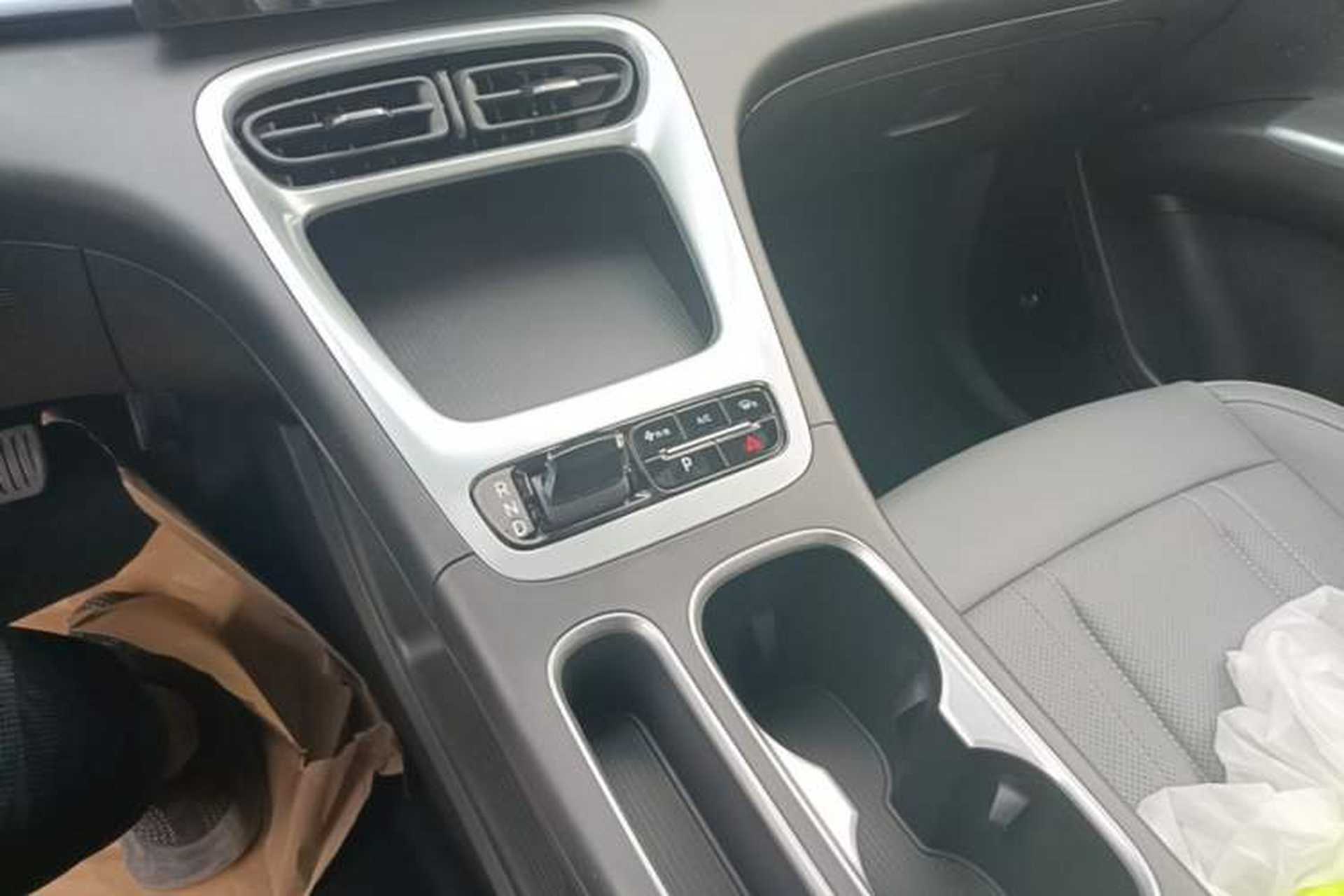 Used Geely Galaxy Geome 2026 Model 310km Youth Edition Gear Lever
