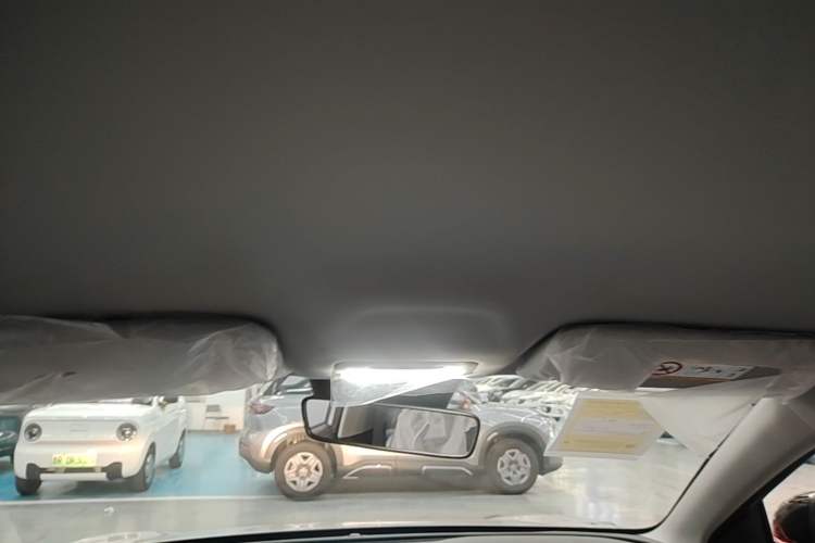 Used Geely Galaxy Geome 2026 Model 310km Youth Edition Headliner