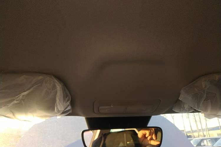 Used Geely Galaxy Geome 2026 Model 310km Youth Edition Headliner