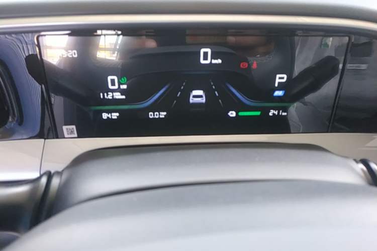 Used Geely Galaxy Geome 2026 Model 310km Youth Edition Instrument Cluster