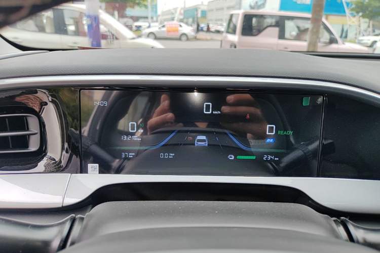 Used Geely Galaxy Geome 2026 Model 310km Youth Edition Instrument Cluster