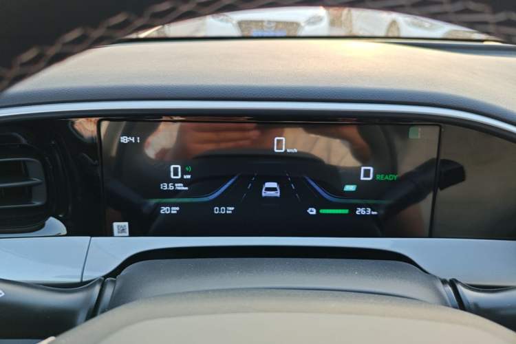 Used Geely Galaxy Geome 2026 Model 310km Youth Edition Instrument Cluster