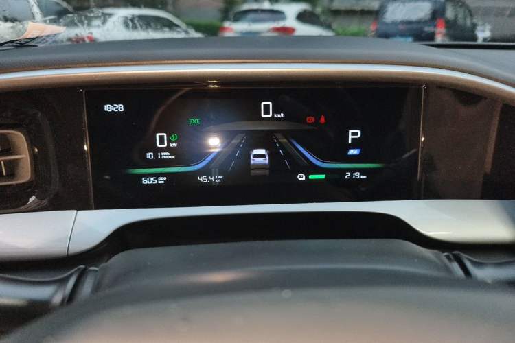 Used Geely Galaxy Geome 2026 410km Wind-Riding Edition Instrument Cluster