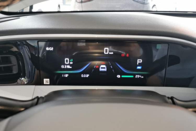 Used Geely Galaxy Geome 2026 Model 310km Youth Edition Instrument Cluster