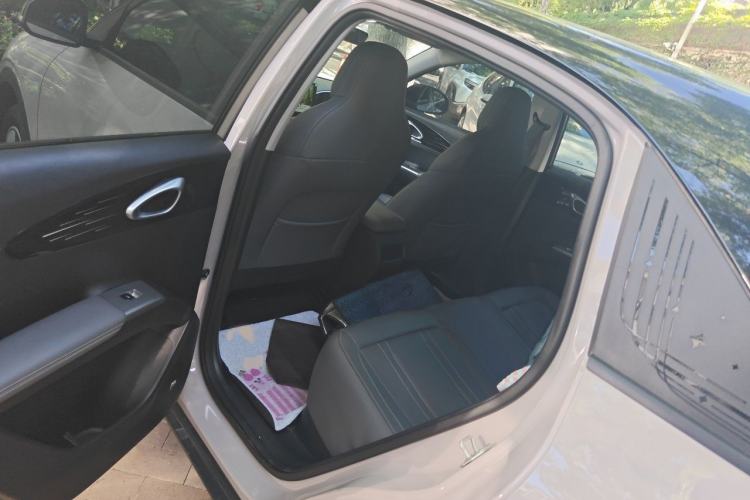 Used Geely Galaxy Geome 2026 Model 310km Youth Edition Interior 4