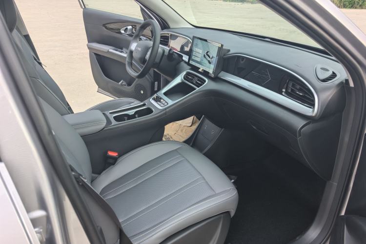 Used Geely Galaxy Geome 2026 Model 310km Youth Edition Interior 5