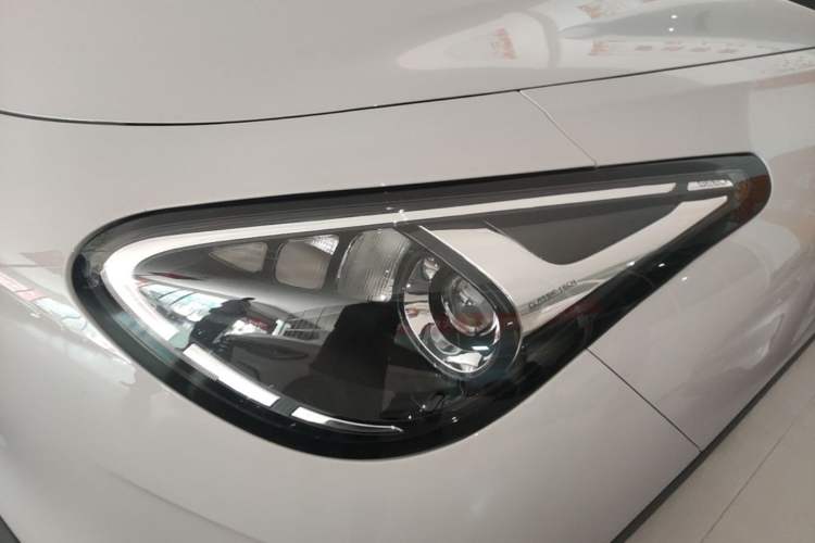 Used Geely Galaxy Geome 2026 Model 310km Youth Edition Left Front Headlight