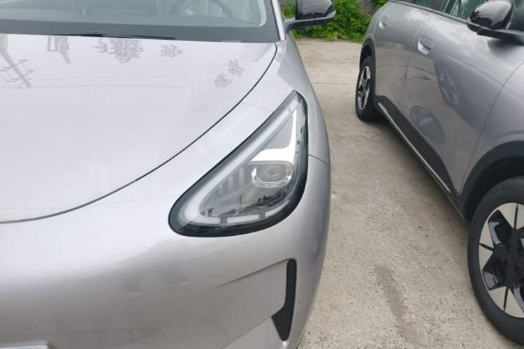 Used Geely Galaxy Geome 2026 Model 410km Freedom Edition Left Front Headlight