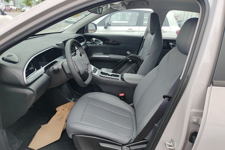 Used Geely Galaxy Geome 2026 Model 310km Youth Edition Left Front Seat