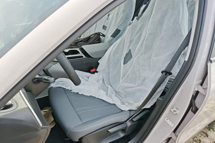 Used Geely Galaxy Geome 2026 Model 310km Youth Edition Left Front Seat