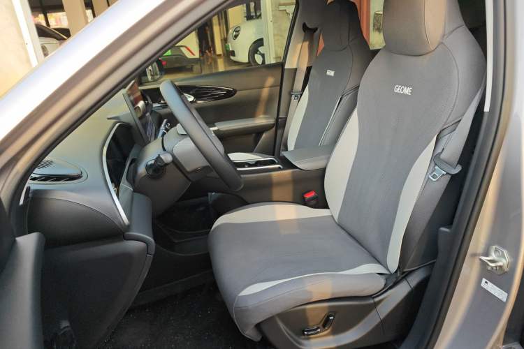 Used Geely Galaxy Geome 2026 Model 310km Dream Edition Left Front Seat