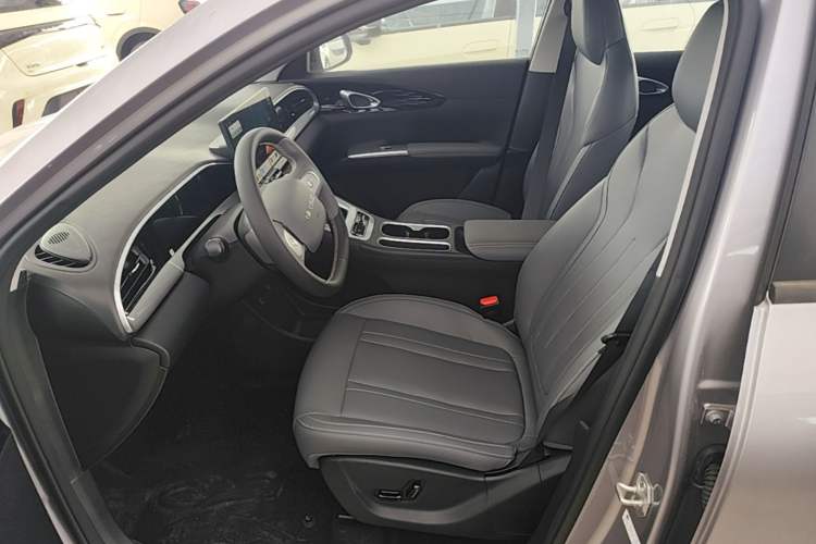Used Geely Galaxy Geome 2026 Model 310km Dream Edition Left Front Seat