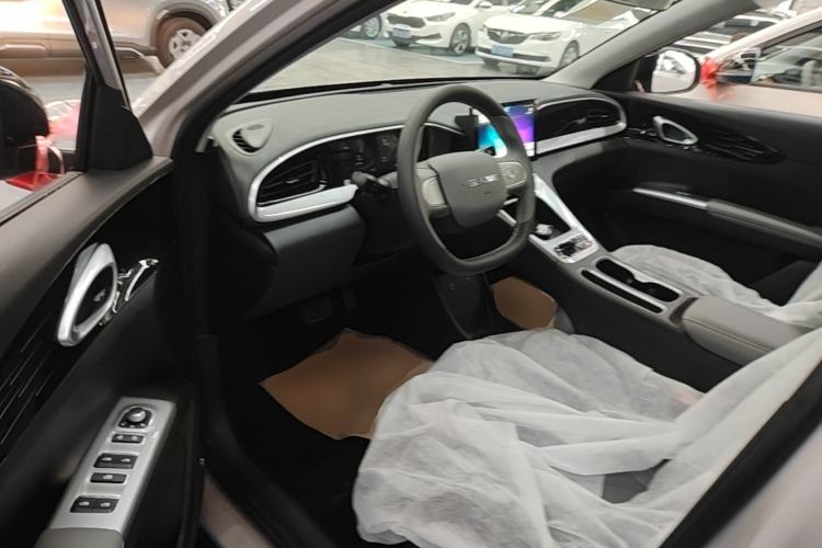 Used Geely Galaxy Geome 2026 Model 310km Youth Edition Left Front Seat