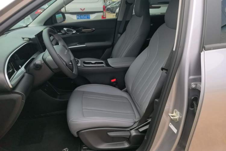 Used Geely Galaxy Geome 2026 Model 310km Youth Edition Left Front Seat