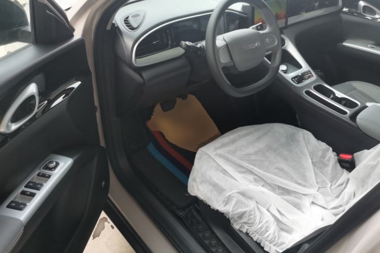 Used Geely Galaxy Geome 2026 Model 310km Youth Edition Left Front Seat
