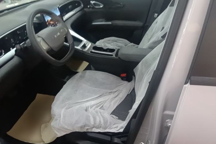 Used Geely Galaxy Geome 2026 Model 310km Youth Edition Left Front Seat