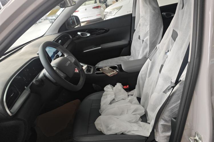Used Geely Galaxy Geome 2026 Model 310km Youth Edition Left Front Seat