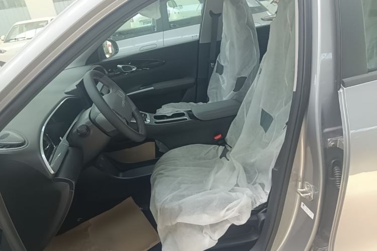 Used Geely Galaxy Geome 2026 Model 310km Youth Edition Left Front Seat