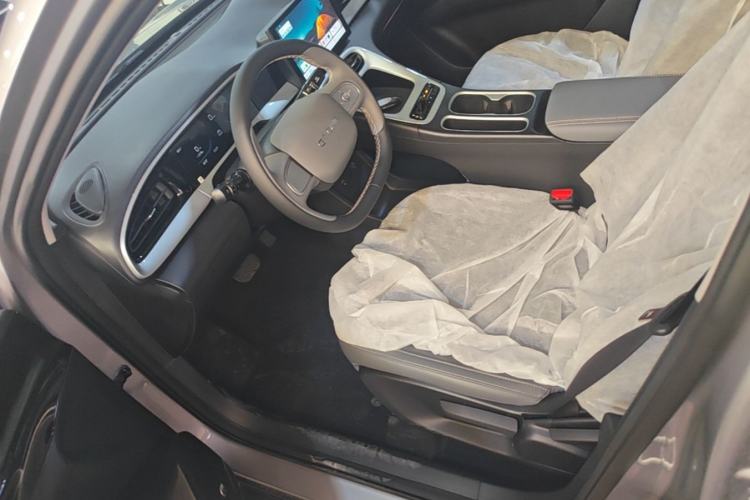 Used Geely Galaxy Geome 2026 Model 310km Youth Edition Left Front Seat