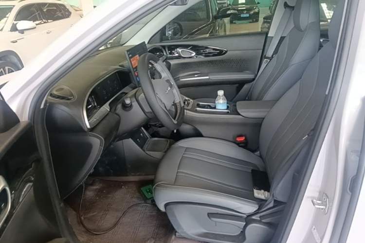 Used Geely Galaxy Geome 2026 Model 410km Carefree Edition Left Front Seat