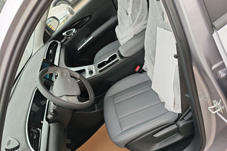 Used Geely Galaxy Geome 2026 Model 310km Youth Edition Left Front Seat