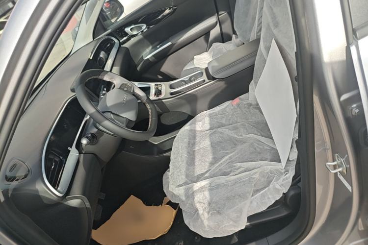 Used Geely Galaxy Geome 2026 Model 310km Youth Edition Left Front Seat