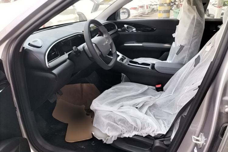 Used Geely Galaxy Geome 2026 Model 310km Youth Edition Left Front Seat
