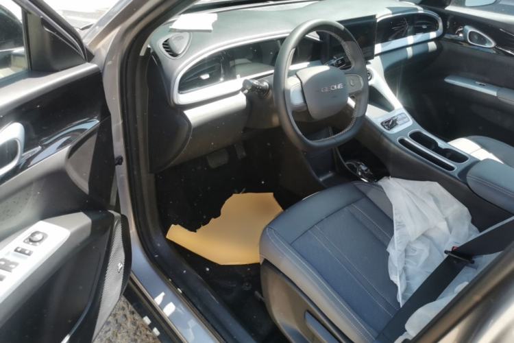 Used Geely Galaxy Geome 2026 Model 310km Youth Edition Left Front Seat