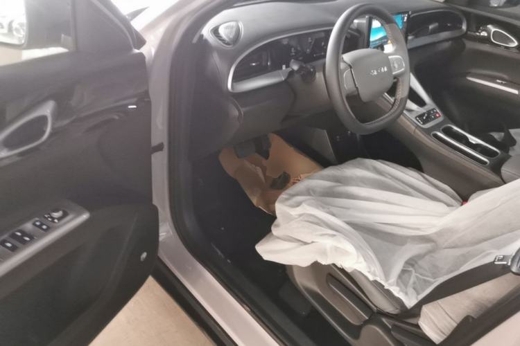 Used Geely Galaxy Geome 2026 Model 310km Youth Edition Left Front Seat