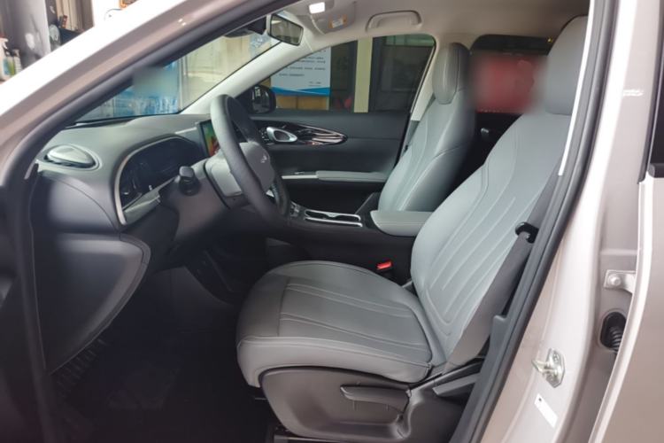 Used Geely Galaxy Geome 2026 Model 310km Youth Edition Left Front Seat