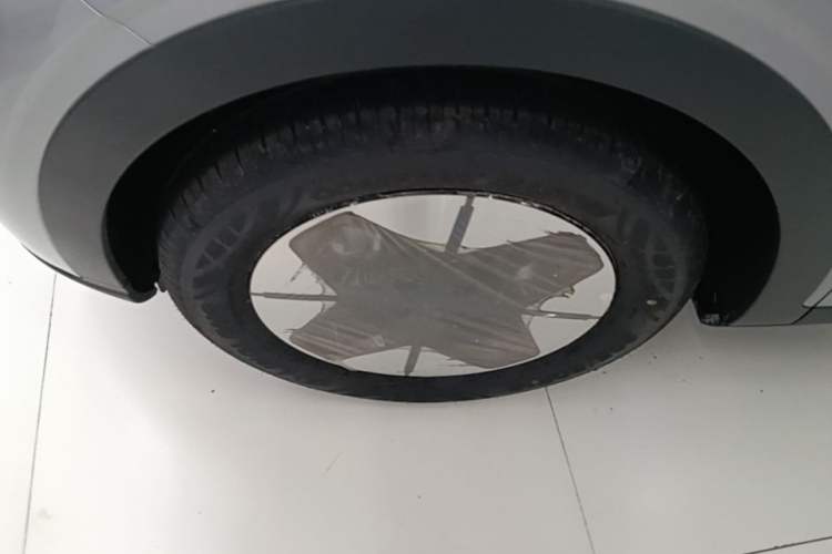 Used Geely Galaxy Geome 2026 Model 310km Dream Edition Left Front Wheel Hub