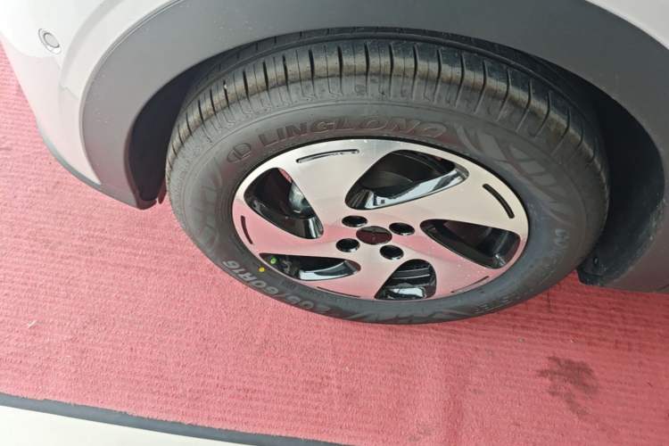 Used Geely Galaxy Geome 2026 480km Exploration Edition Left Front Wheel Hub