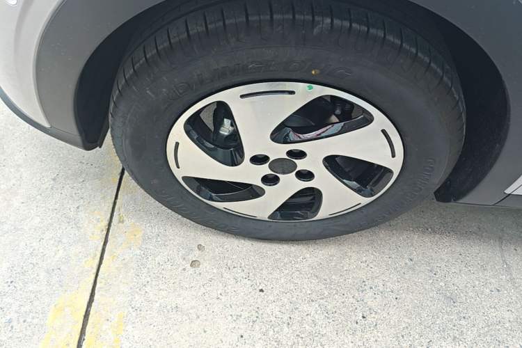 Used Geely Galaxy Geome 2026 480km Exploration Edition Left Front Wheel Hub