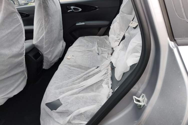 Used Geely Galaxy Geome 2026 Model 310km Youth Edition Left Rear Seat