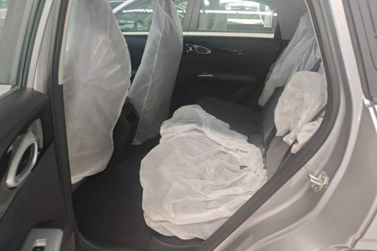 Used Geely Galaxy Geome 2026 Model 310km Youth Edition Left Rear Seat