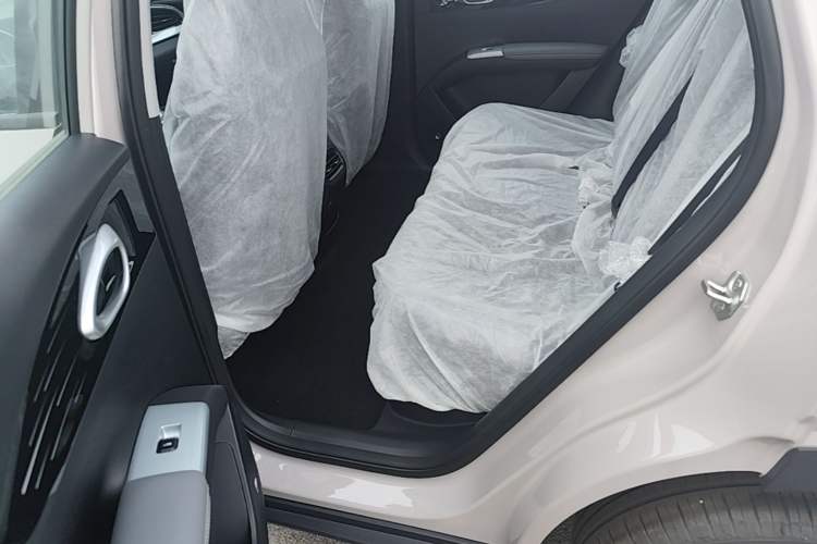 Used Geely Galaxy Geome 2026 Model 310km Dream Edition Left Rear Seat