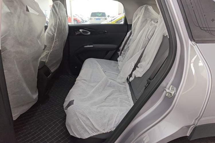 Used Geely Galaxy Geome 2026 Model 310km Youth Edition Left Rear Seat