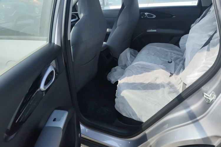 Used Geely Galaxy Geome 2026 Model 310km Youth Edition Left Rear Seat