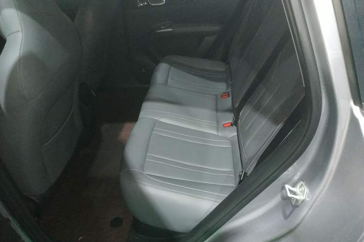 Used Geely Galaxy Geome 2026 Model 310km Youth Edition Left Rear Seat