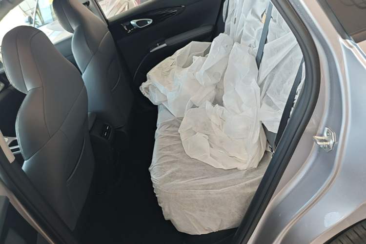 Used Geely Galaxy Geome 2026 480km Exploration Edition Left Rear Seat