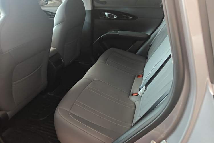 Used Geely Galaxy Geome 2026 Model 410km Carefree Edition Left Rear Seat