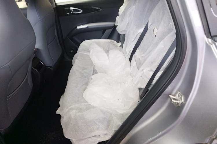 Used Geely Galaxy Geome 2026 Model 310km Youth Edition Left Rear Seat
