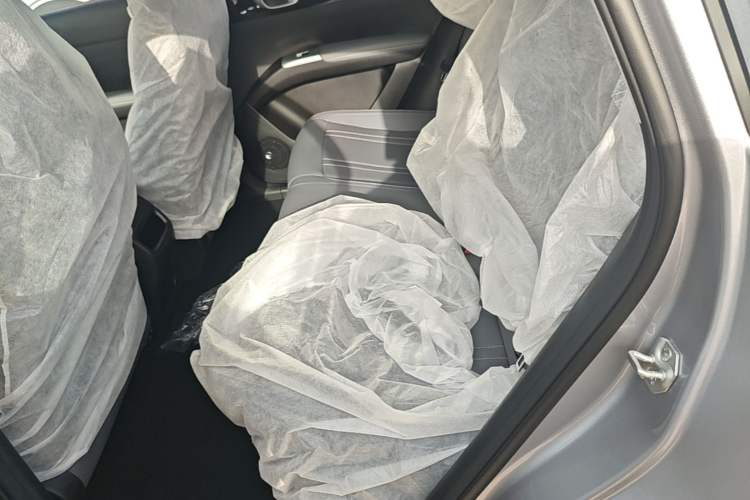 Used Geely Galaxy Geome 2026 Model 310km Youth Edition Left Rear Seat