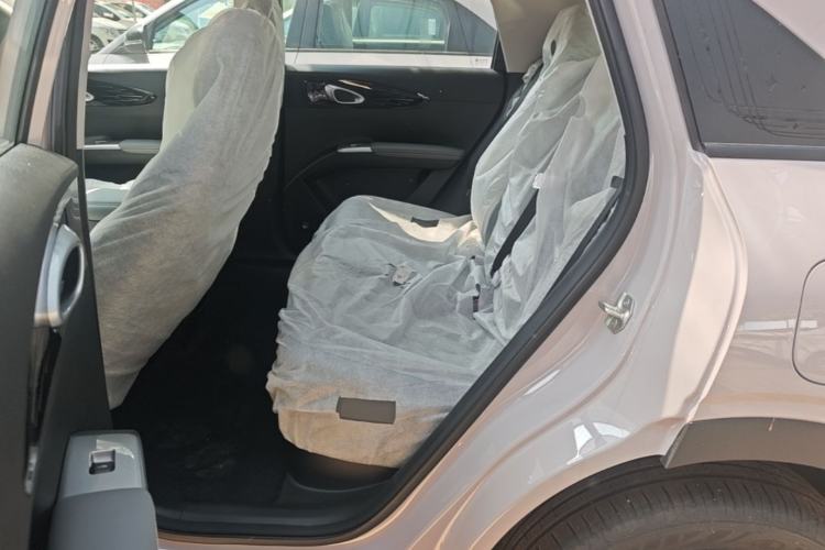 Used Geely Galaxy Geome 2026 Model 310km Youth Edition Left Rear Seat