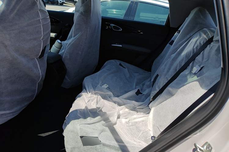 Used Geely Galaxy Geome 2026 Model 310km Youth Edition Left Rear Seat