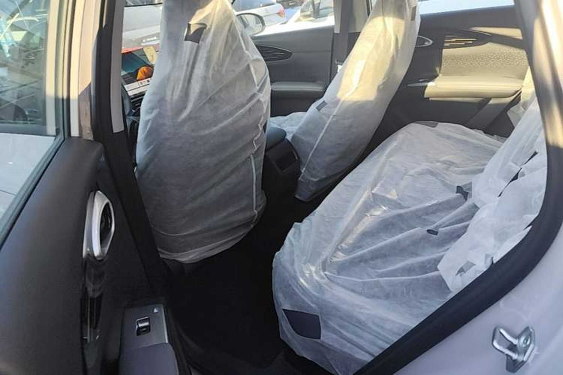 Used Geely Galaxy Geome 2026 Model 410km Freedom Edition Left Rear Seat