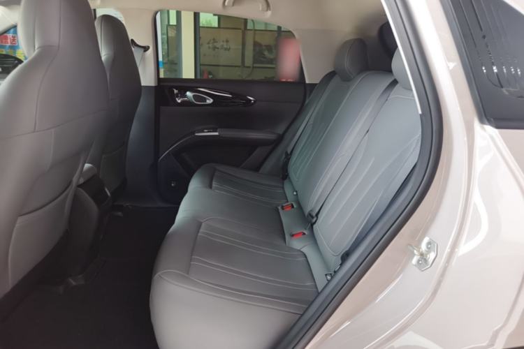 Used Geely Galaxy Geome 2026 Model 310km Youth Edition Left Rear Seat